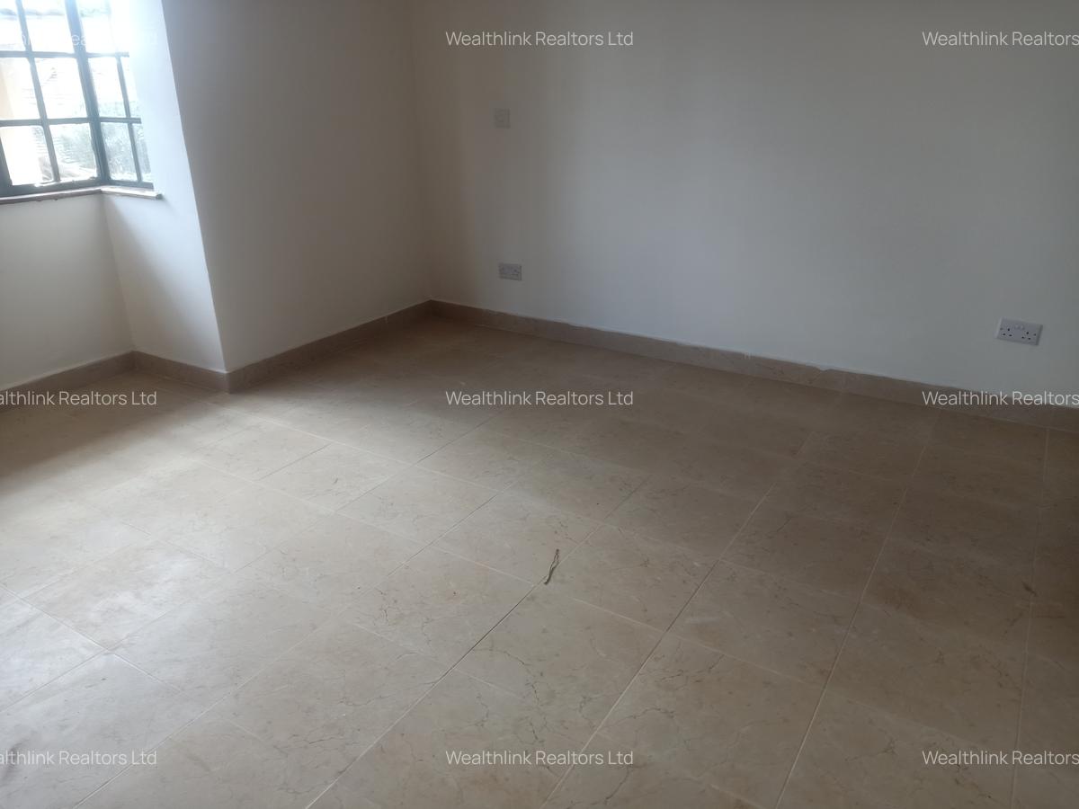 4 Bed Townhouse with Swimming Pool at Fourways Junction - 13