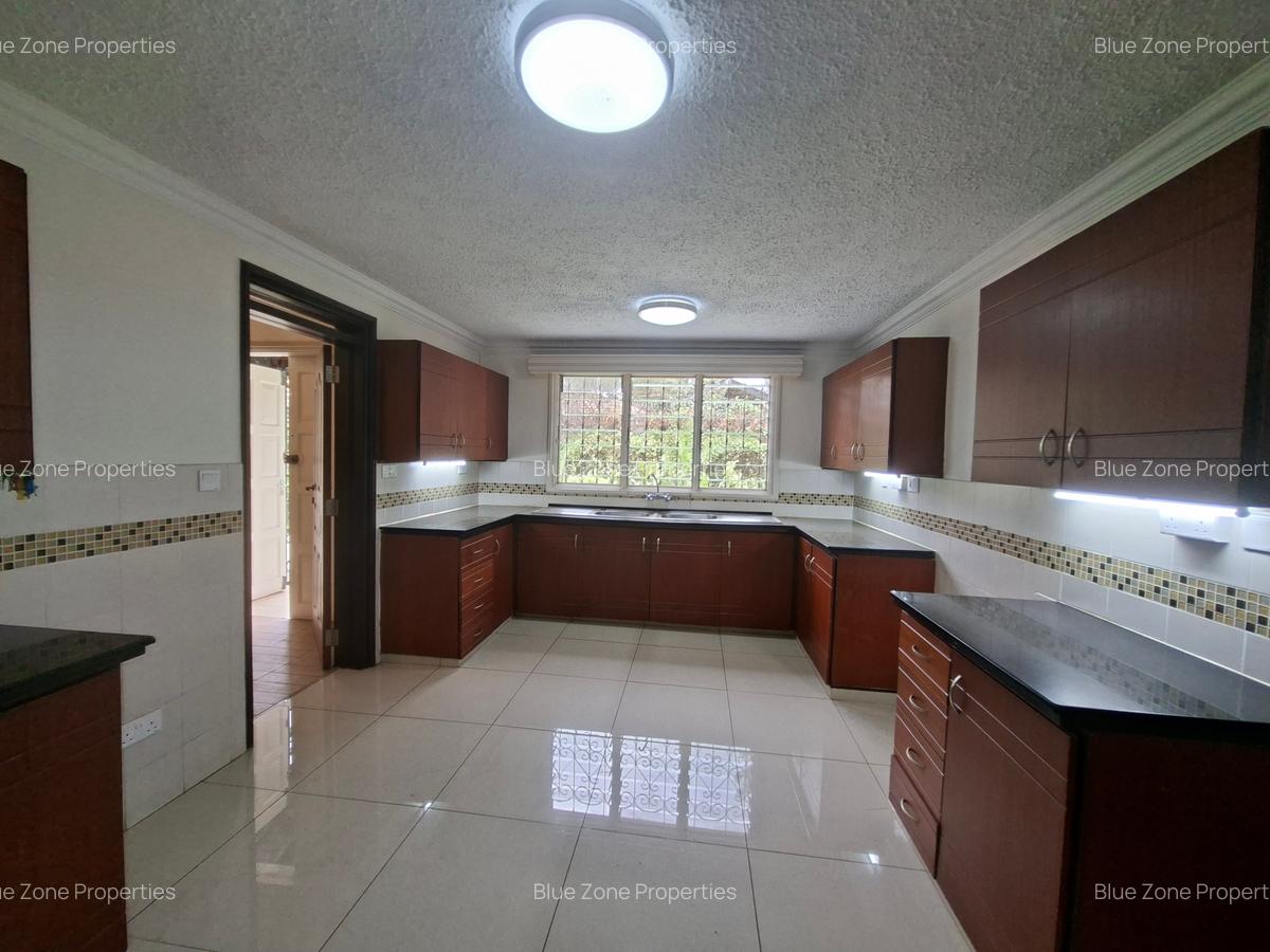 4 Bed Townhouse with En Suite in Muthaiga - 6