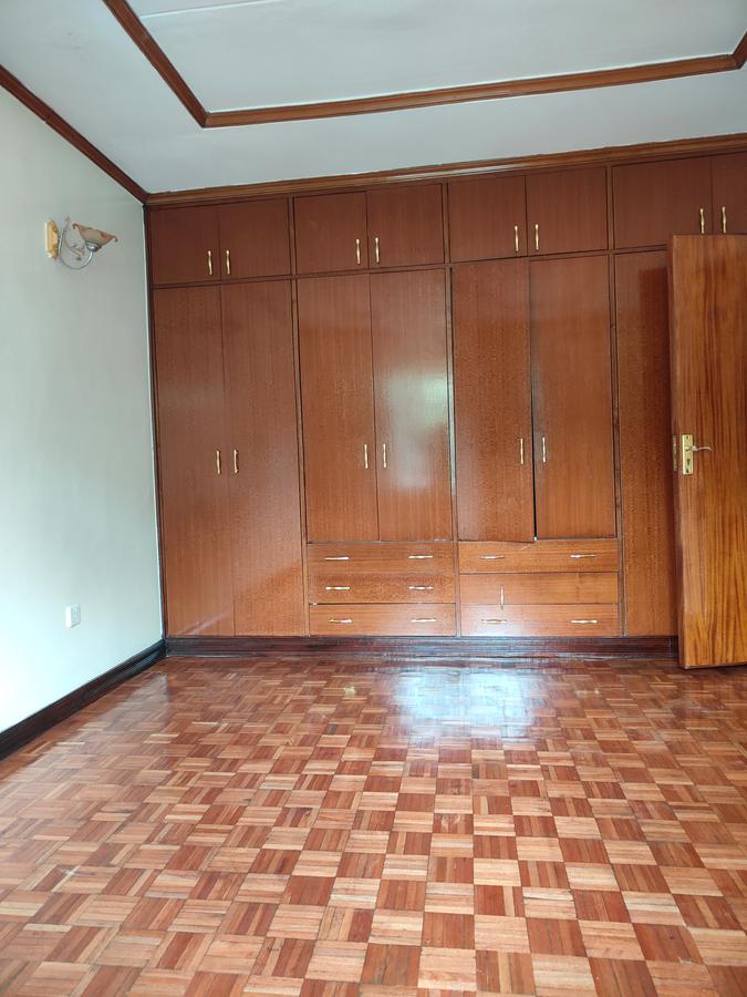 5 Bed House with Staff Quarters at Lavington - 16