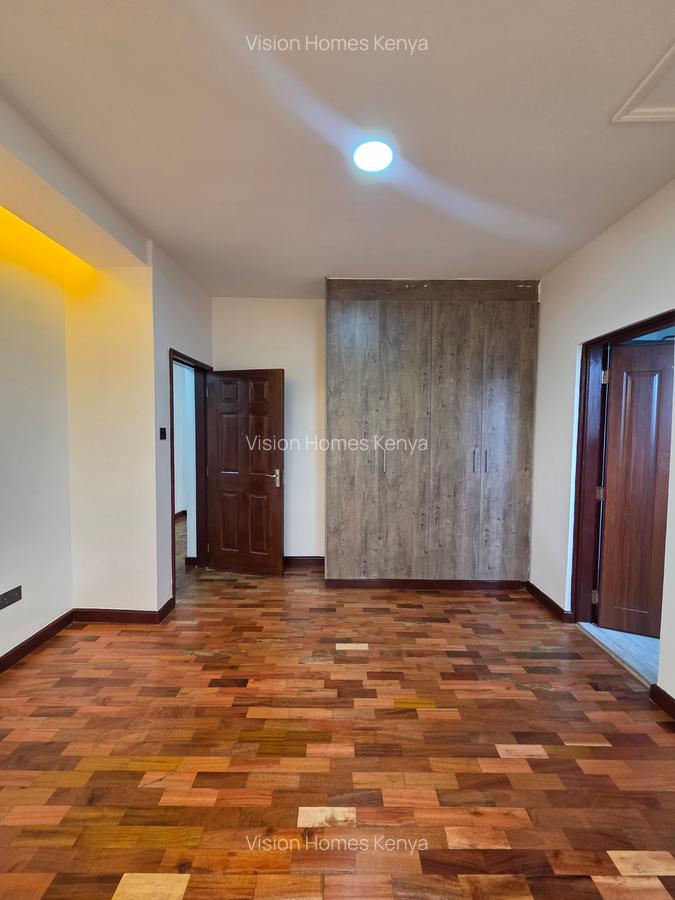 4 Bed Villa with En Suite in Ngong - 17