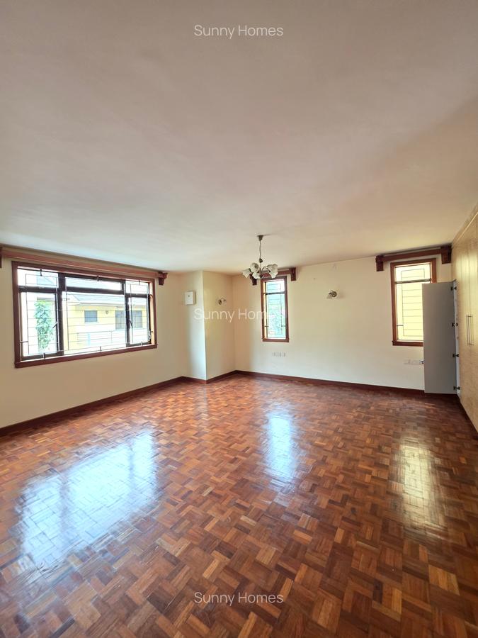 4 Bed Townhouse with En Suite at Amboseli - 17