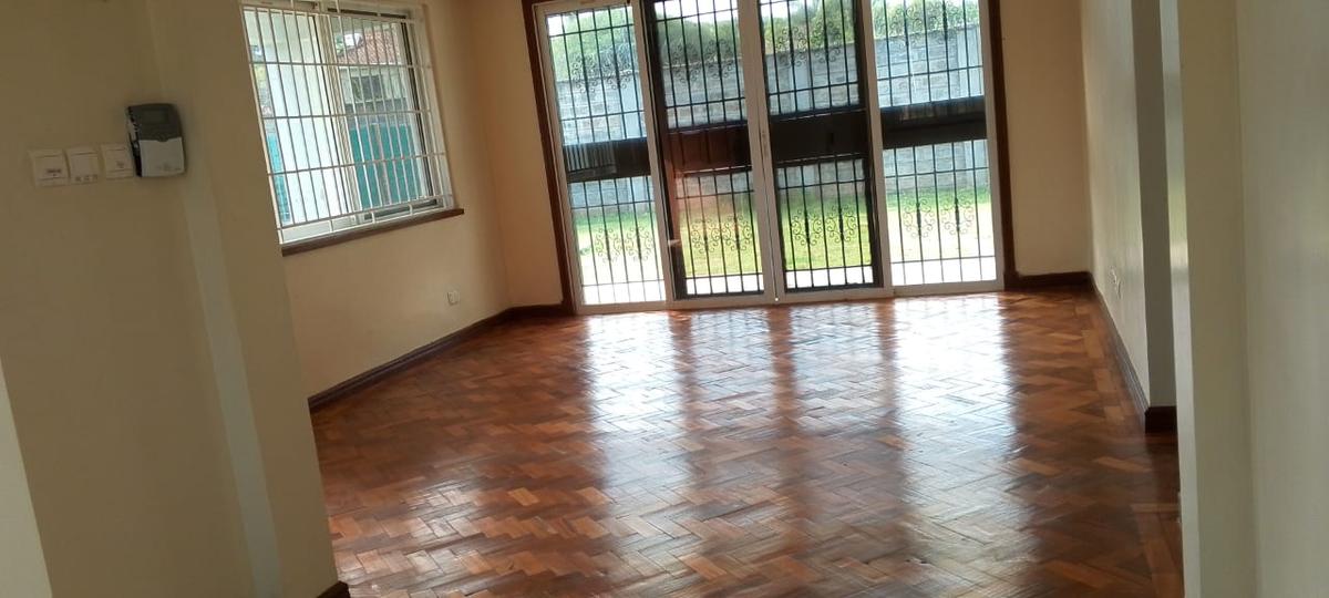 2 Bed Townhouse with En Suite in Runda - 3