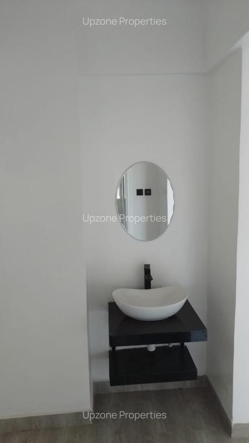 3 Bed Apartment with En Suite at Getathuru Road - 8