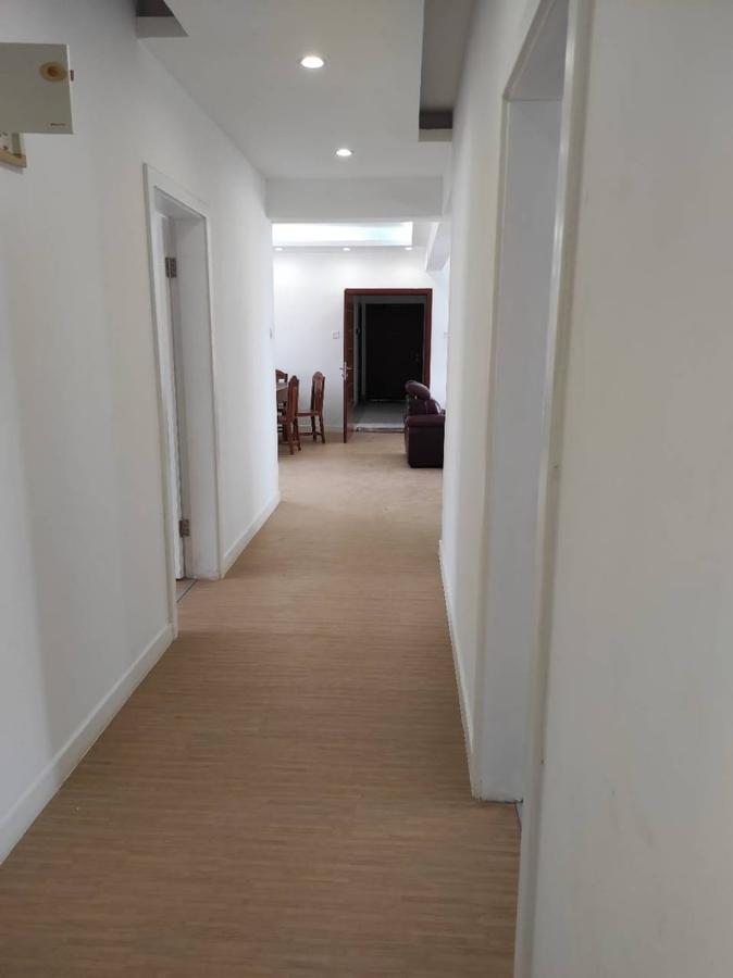 4 Bed Apartment with En Suite in Lavington - 6