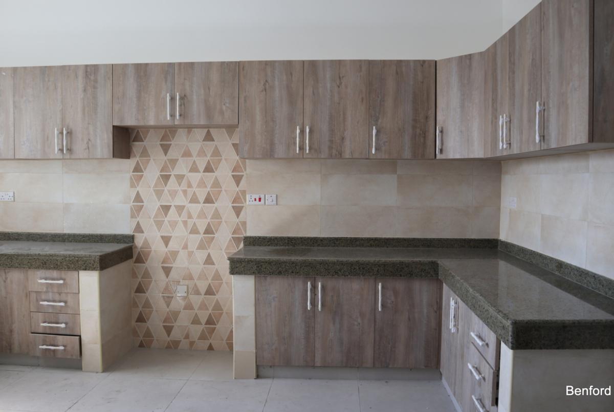 3 Bed Apartment with En Suite in Nyali Area - 8