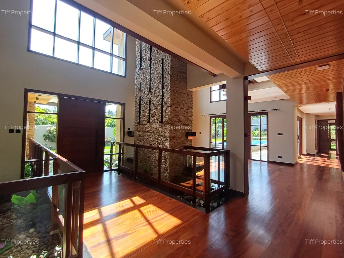 4 Bed House with En Suite in Runda - 6