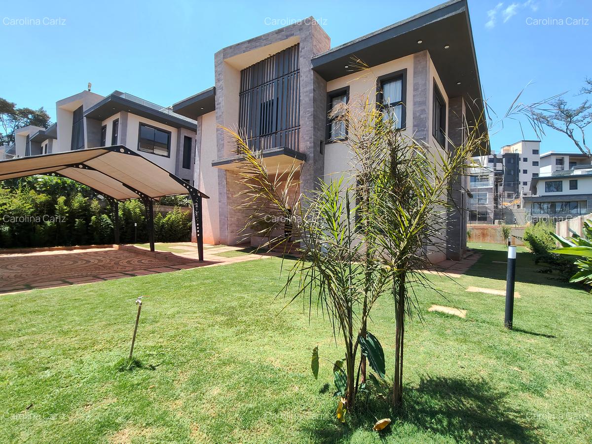 4 Bed Townhouse with En Suite at Loresho - 2