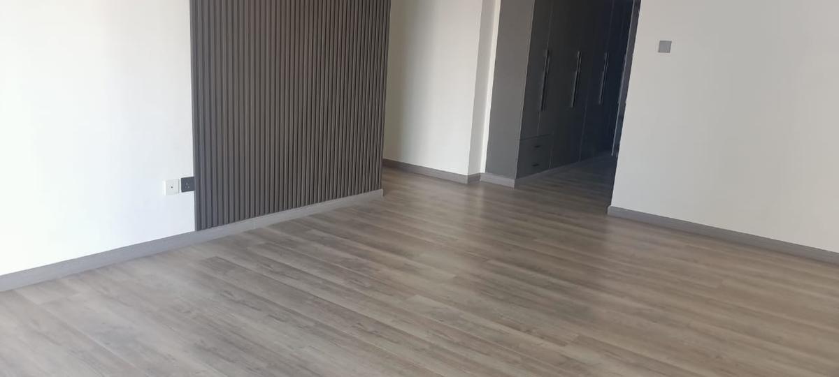 4 Bed Apartment with En Suite in Lavington - 10