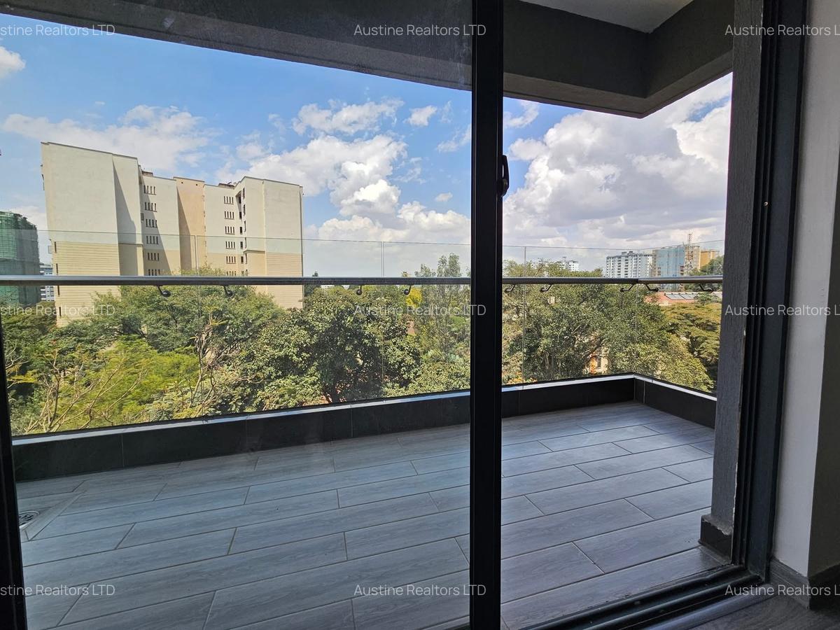 Serviced 4 Bed Apartment with En Suite at Othaya Road - 11