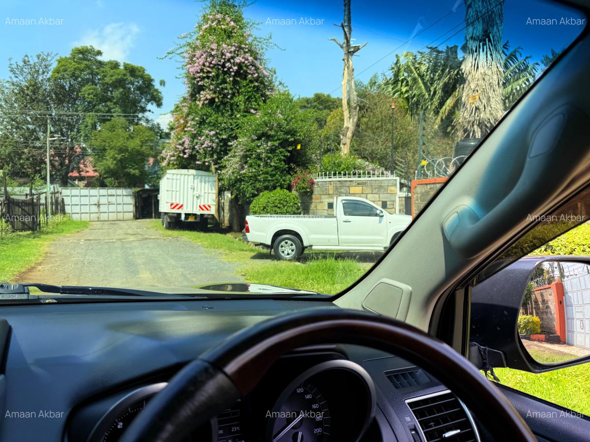 4 Bed House with En Suite at Lakeview Estate - 20