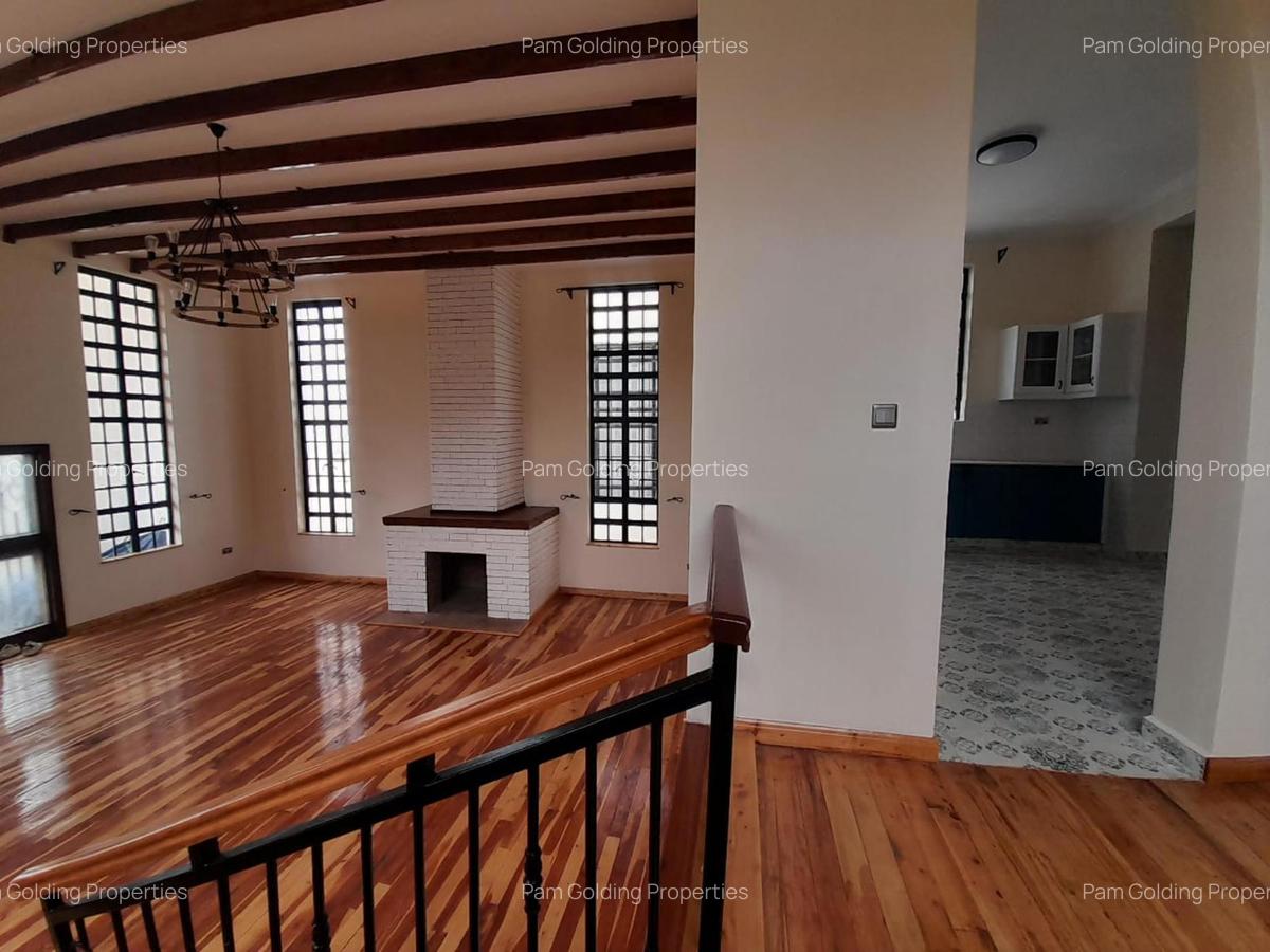 4 Bed House with En Suite in Karen - 3