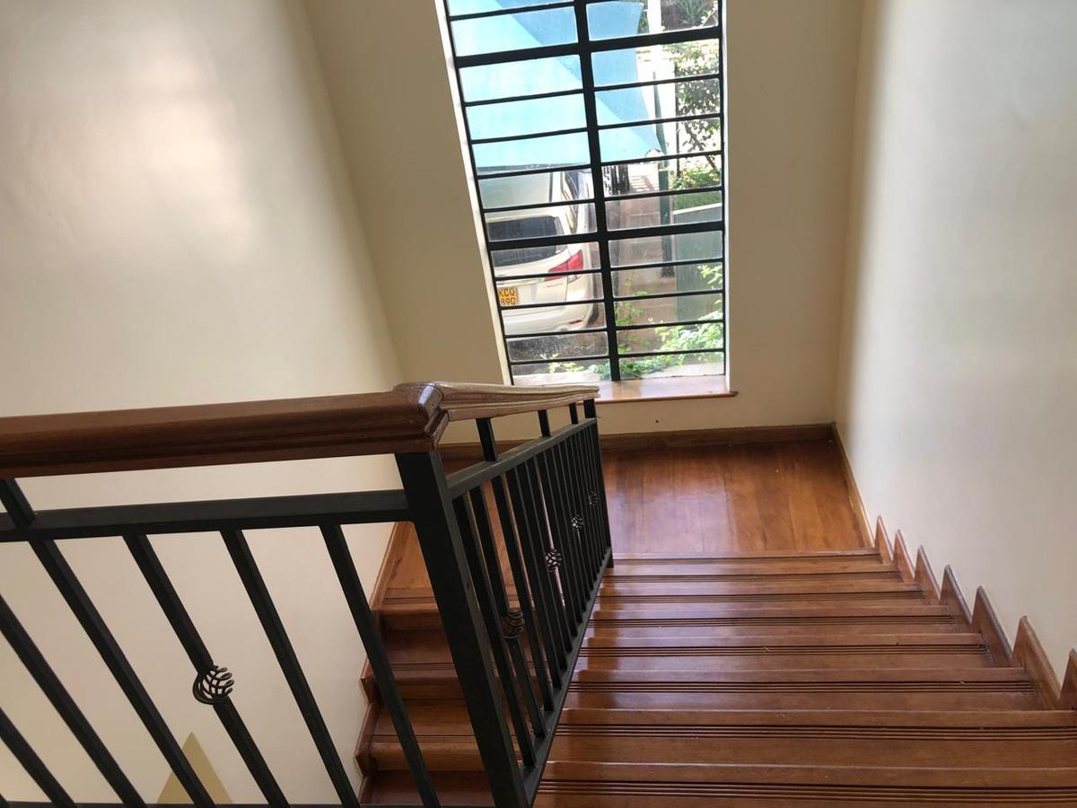 5 Bed Townhouse with En Suite in Kiambu Road - 9