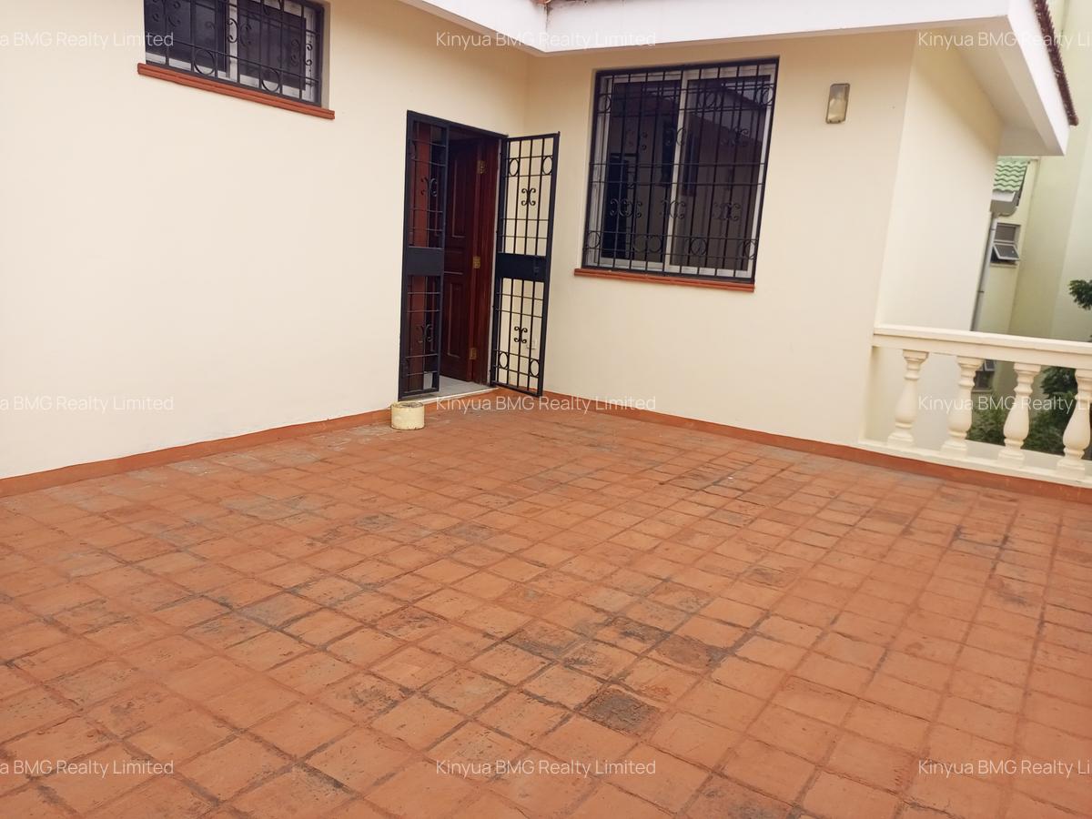 4 Bed Villa with En Suite at Links Road - 13