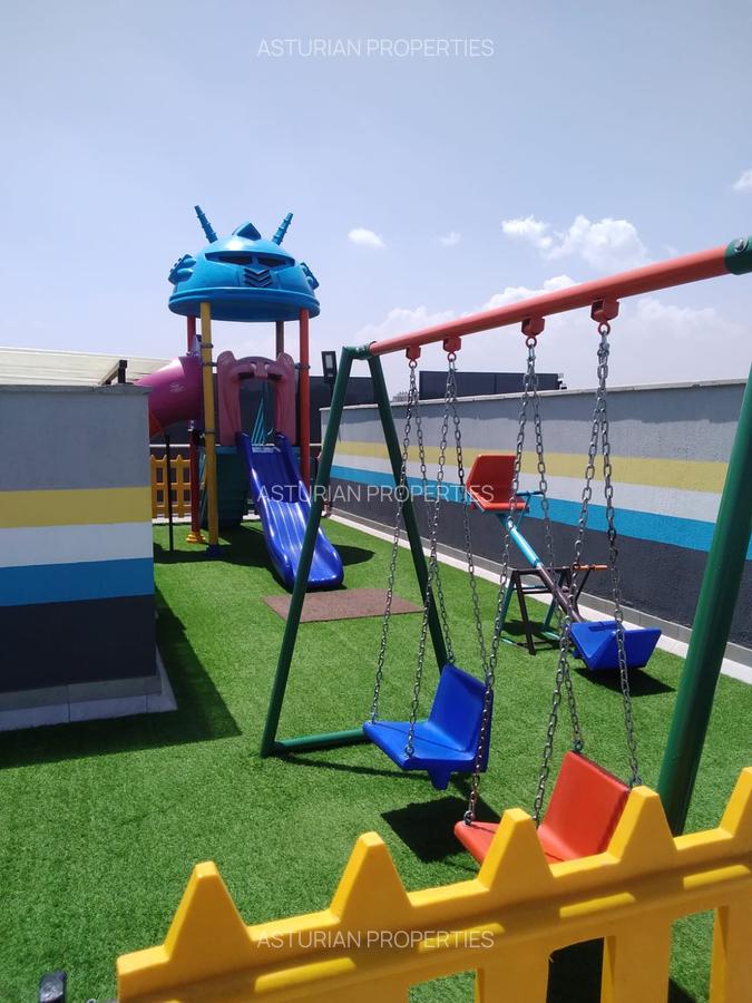 2 Bed Apartment with En Suite in Riverside - 12