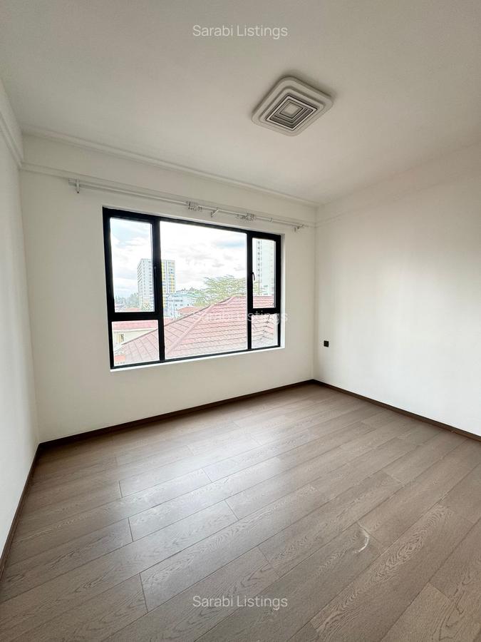 3 Bed Apartment with En Suite in Kilimani - 14