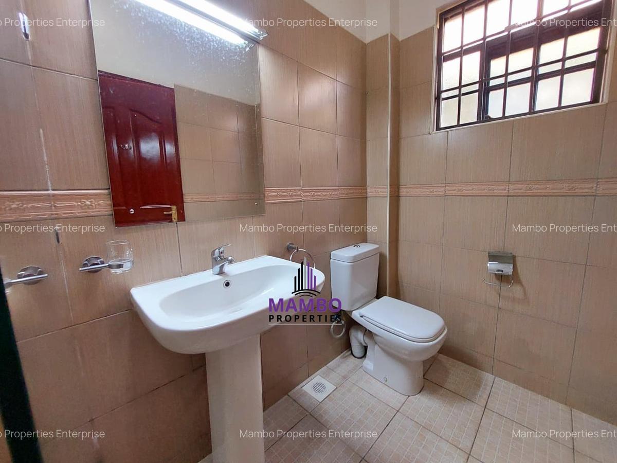 4 Bed Villa with En Suite at Kirawa Rd - 8