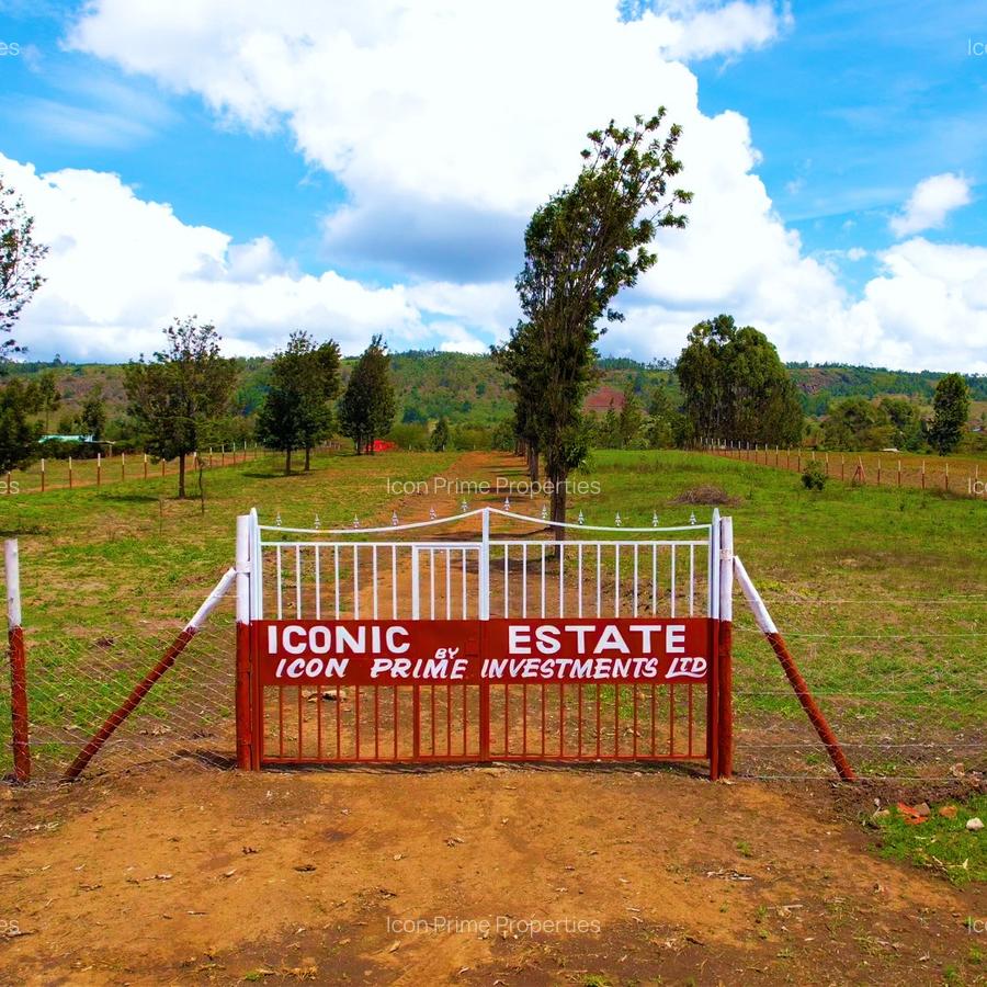 0.4 ac Land at Thigio - 3