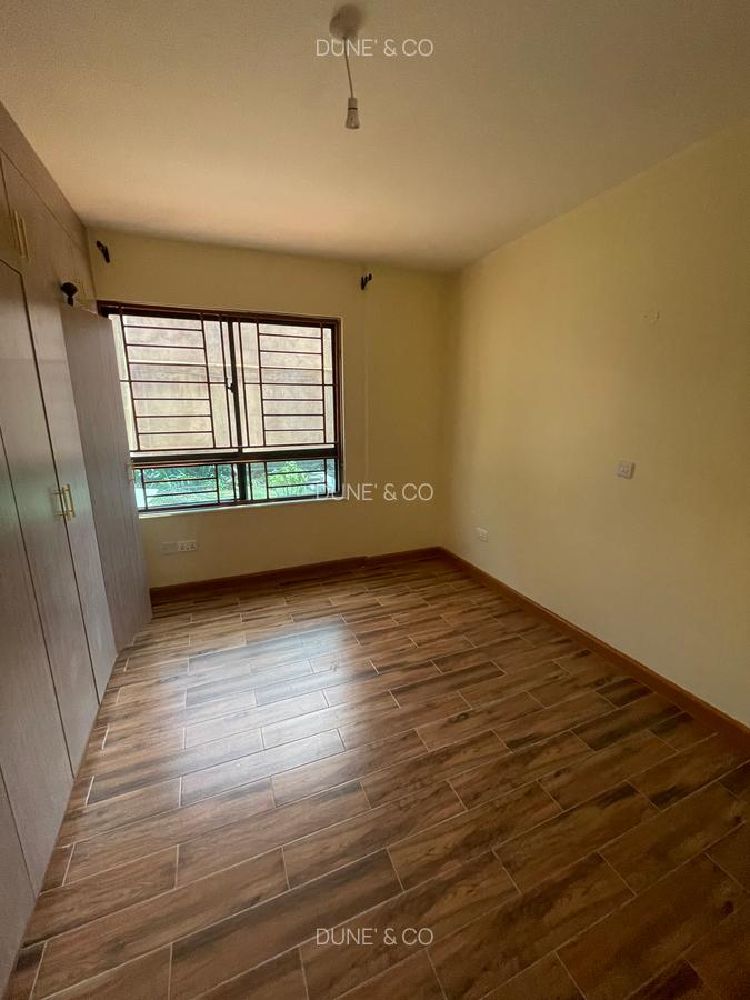 Serviced 2 Bed Apartment with En Suite in Lavington - 15