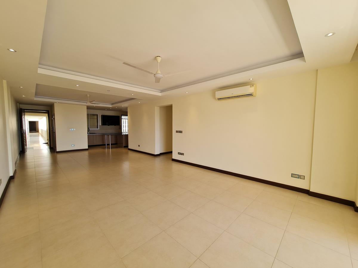 3 Bed Apartment with En Suite in Nyali Area - 4