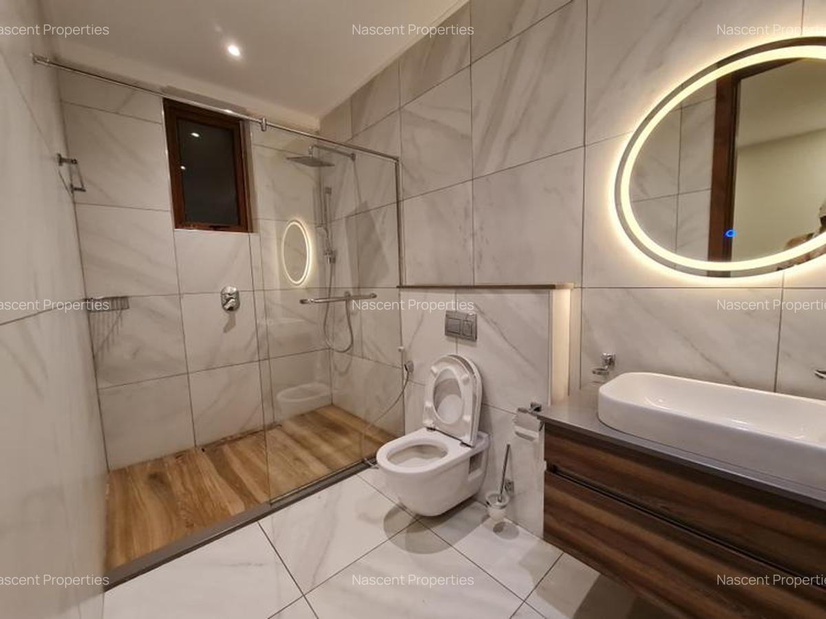 4 Bed Apartment with En Suite in Muthaiga - 5