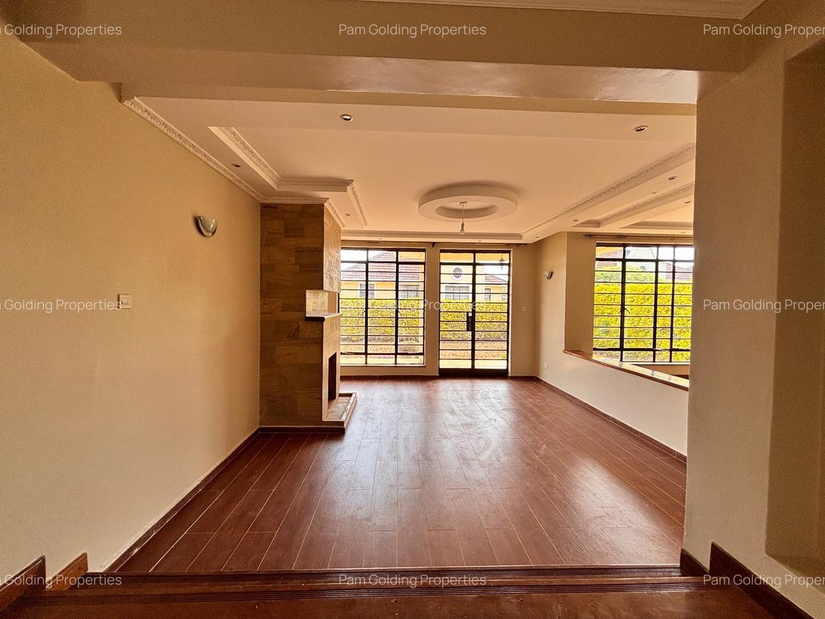 4 Bed Townhouse with En Suite in Kiambu Road - 5