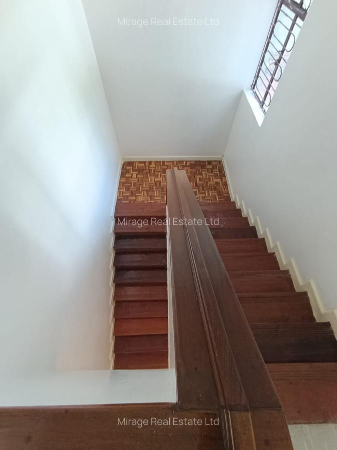 4 Bed Villa with Staff Quarters in Westlands Area - 17