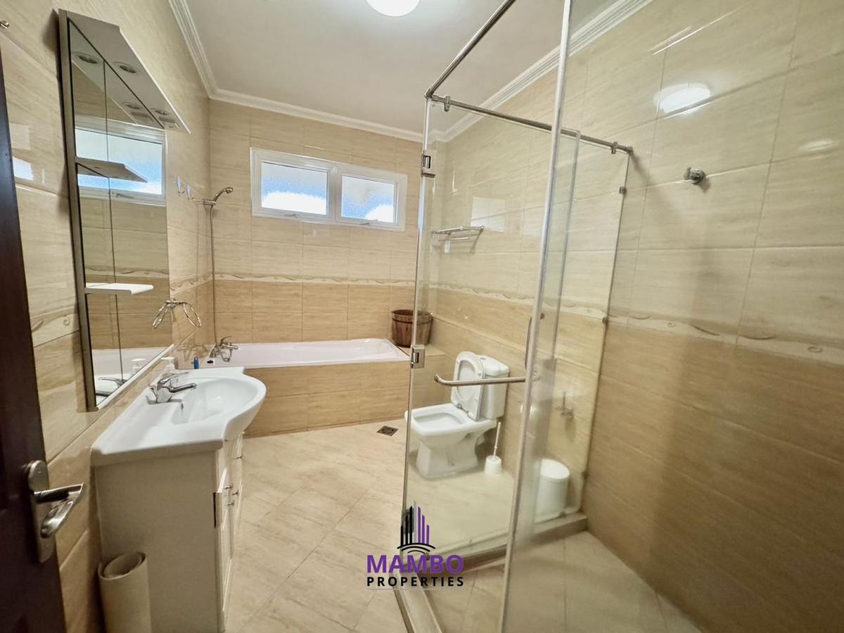Furnished 3 Bed Apartment with En Suite at Brookside Drive - 7
