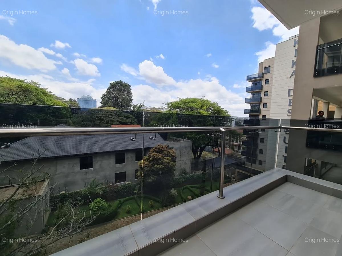 2 Bed Apartment with En Suite at Westlands - 18