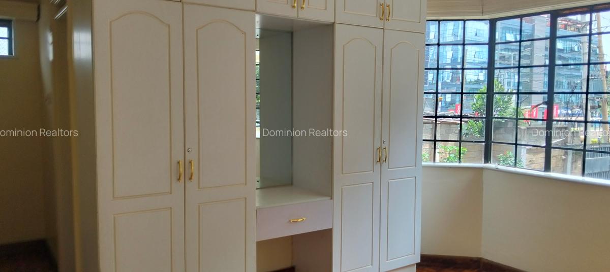 2 Bed Apartment with En Suite in Westlands Area - 7