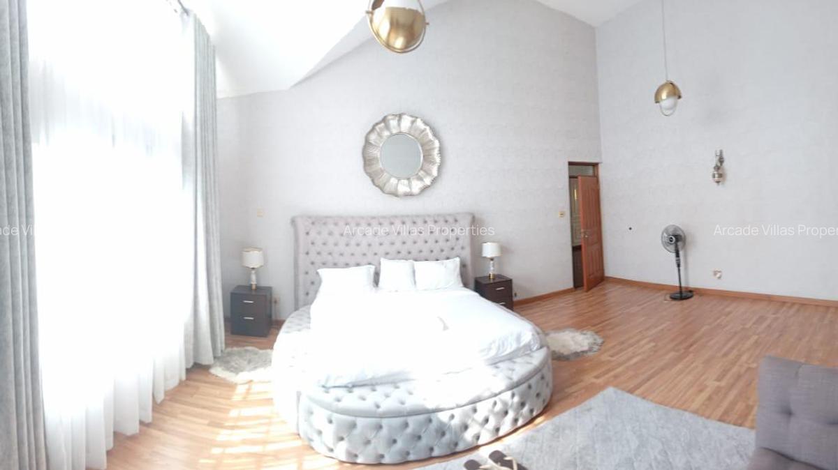 Serviced 5 Bed Apartment with En Suite in Lavington - 15