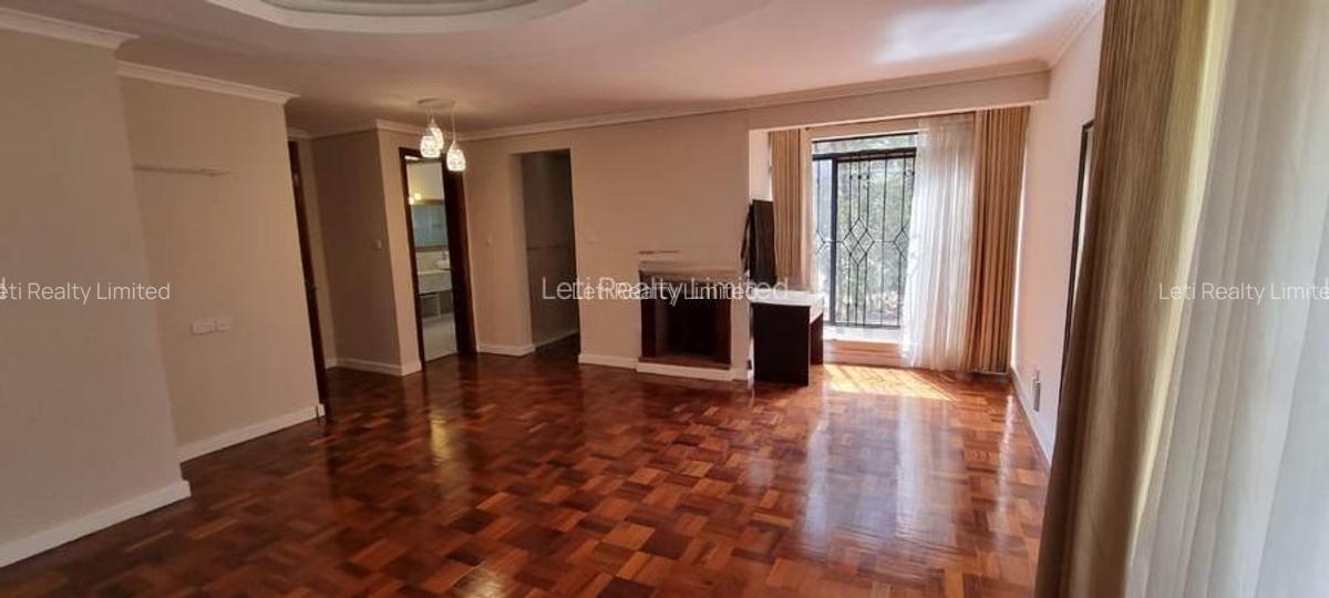 4 Bed Townhouse with En Suite in Lavington - 4