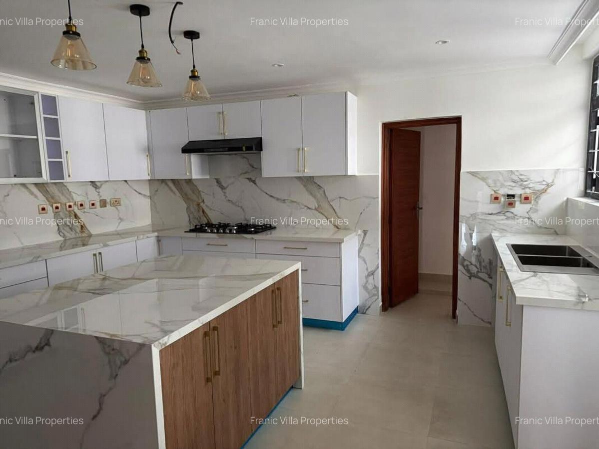 6 Bed House with En Suite at Runda - 3