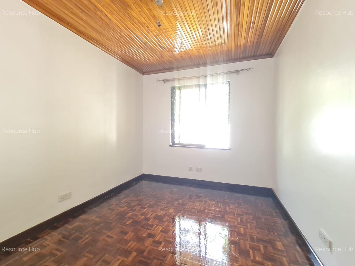 5 Bed Townhouse with En Suite at Off Argwings Kkodhek - 6