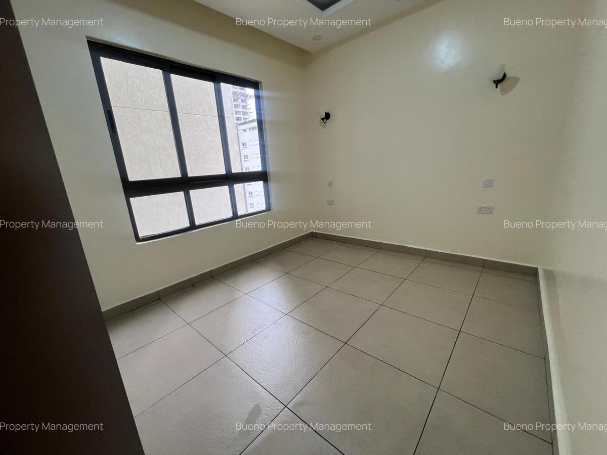 2 Bed Apartment with En Suite in Kilimani - 10