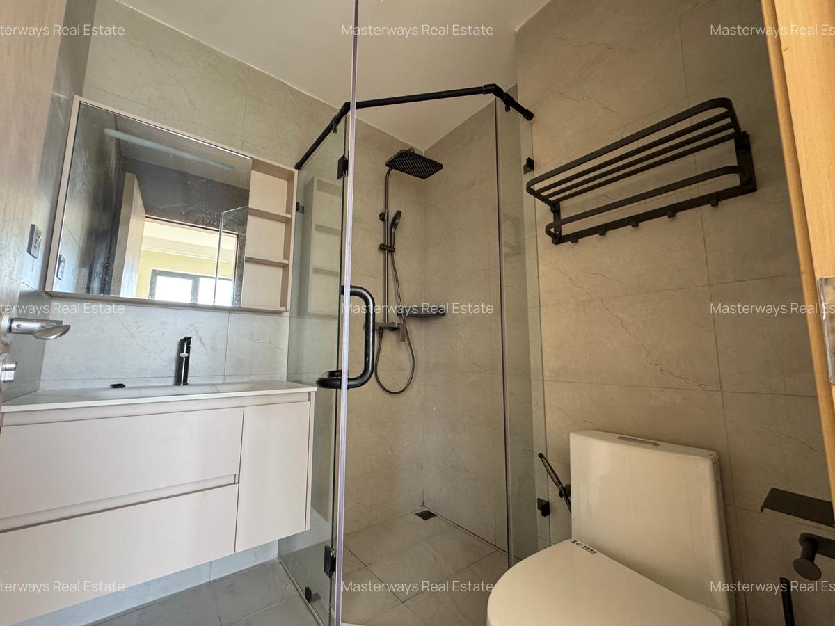 Serviced 2 Bed Apartment with En Suite in Riverside - 10