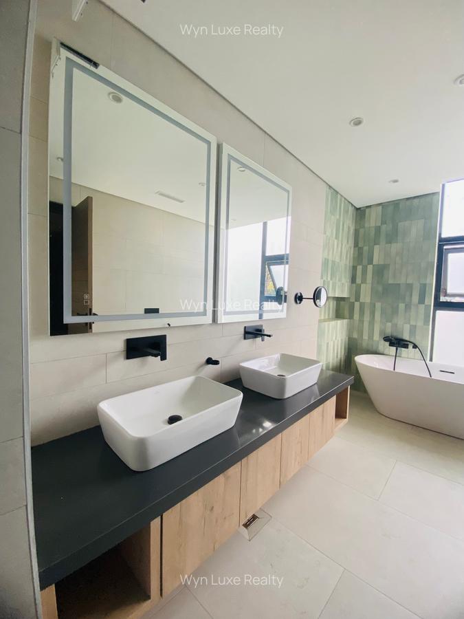 5 Bed Villa at Brookside - 17