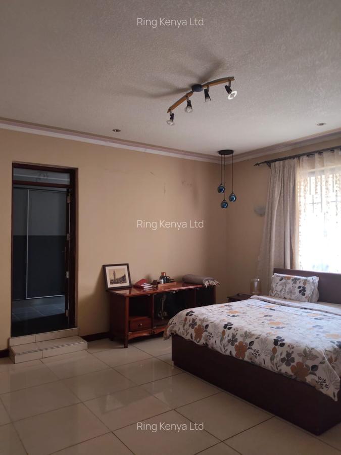 5 Bed House with En Suite in Westlands Area - 10