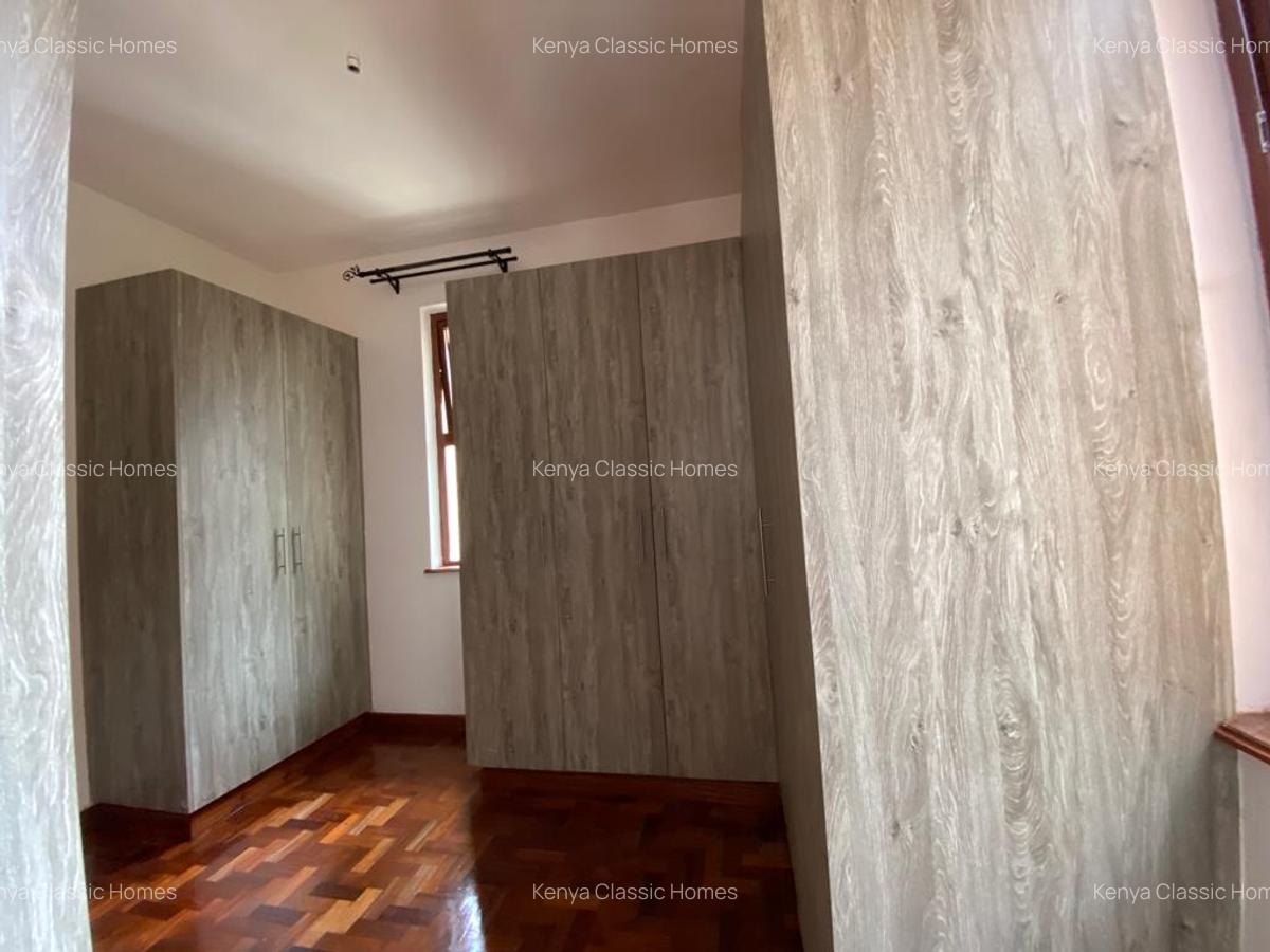 5 Bed Villa with En Suite at Lavi - 17