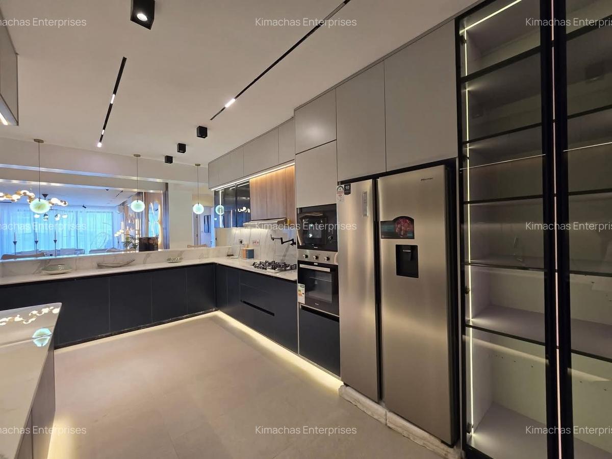 3 Bed Apartment with En Suite at Links Road - 18