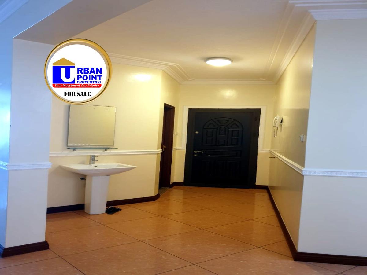 3 Bed Apartment with En Suite in Nyali Area - 10