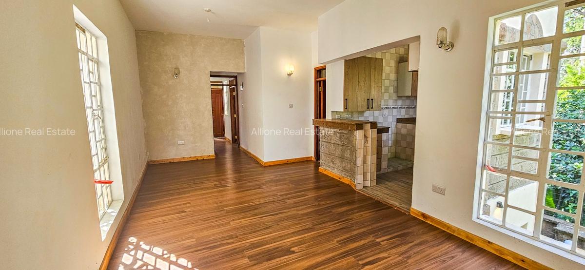 2 Bed Apartment with Parking at Near The Hub - 2