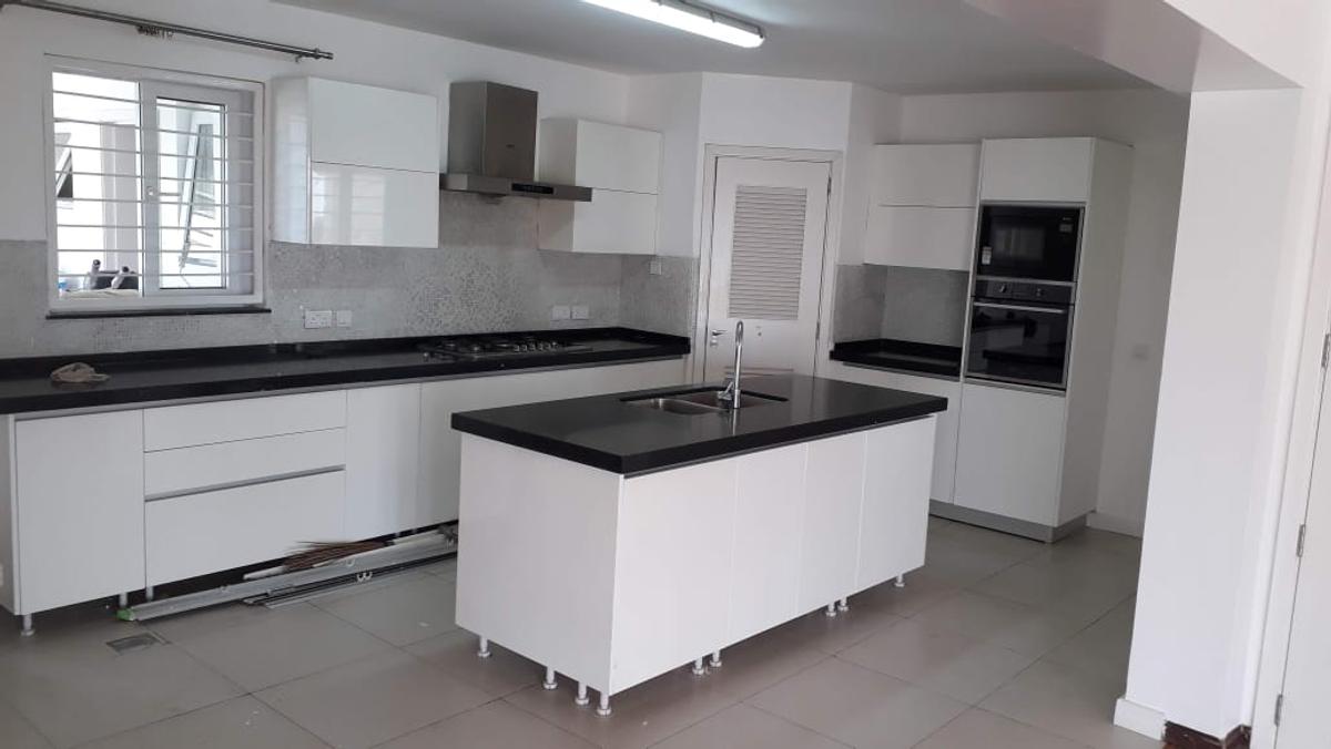 4 Bed Apartment with En Suite at Valley Arcade Lavington - 12