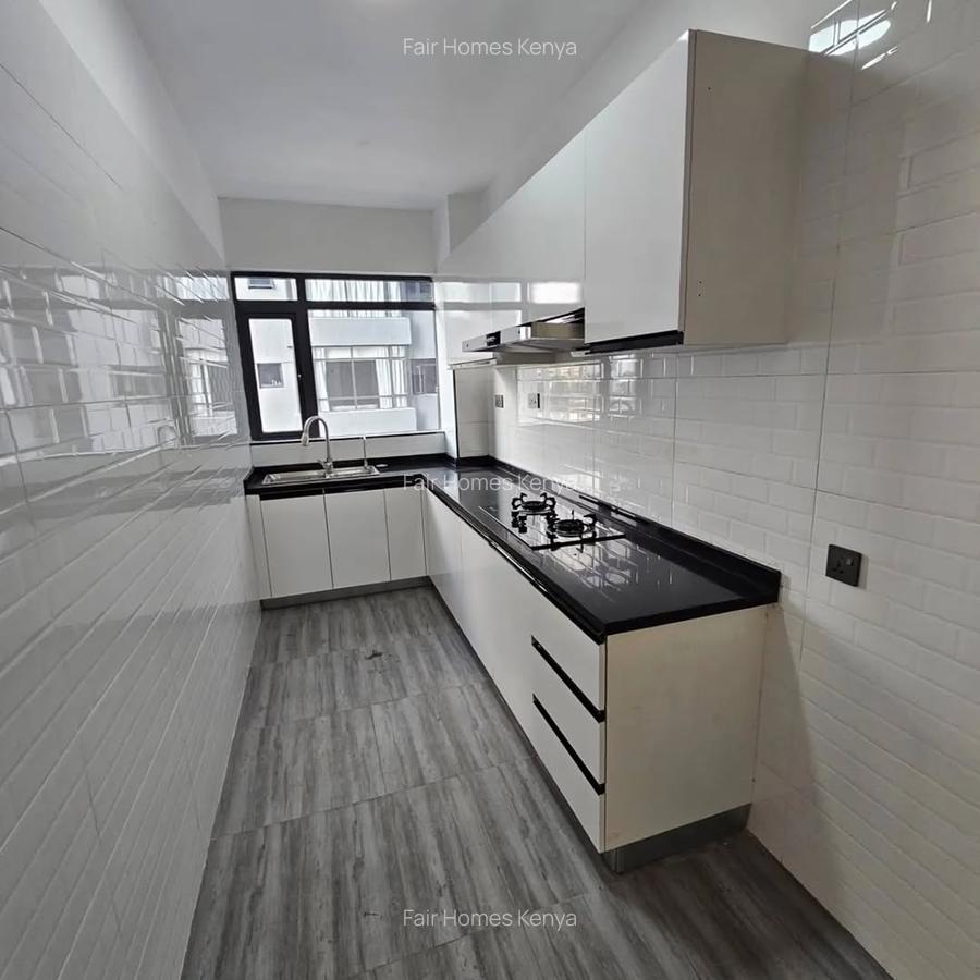 2 Bed Apartment with En Suite at Valley Arcade - 3