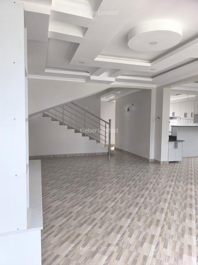 4 Bed House with En Suite in Ruiru - 4