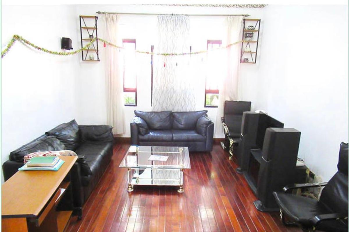 4 Bed Townhouse with En Suite at Off James Gichuru - 2