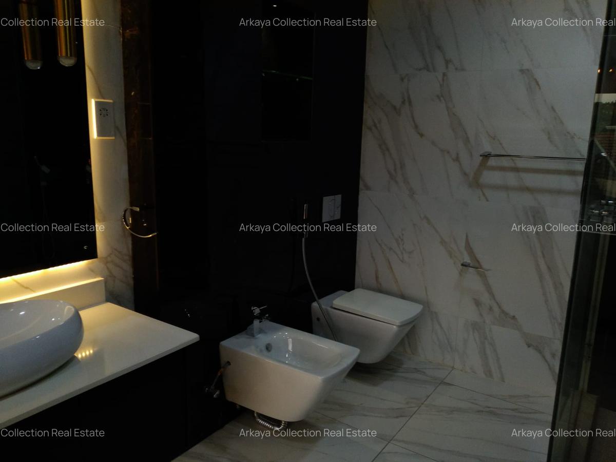 3 Bed Townhouse with En Suite in Lavington - 14