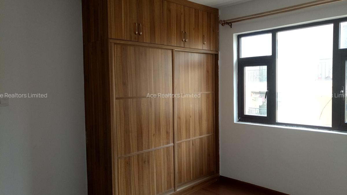 2 Bed Apartment with En Suite at Denis Pritt Road - 13