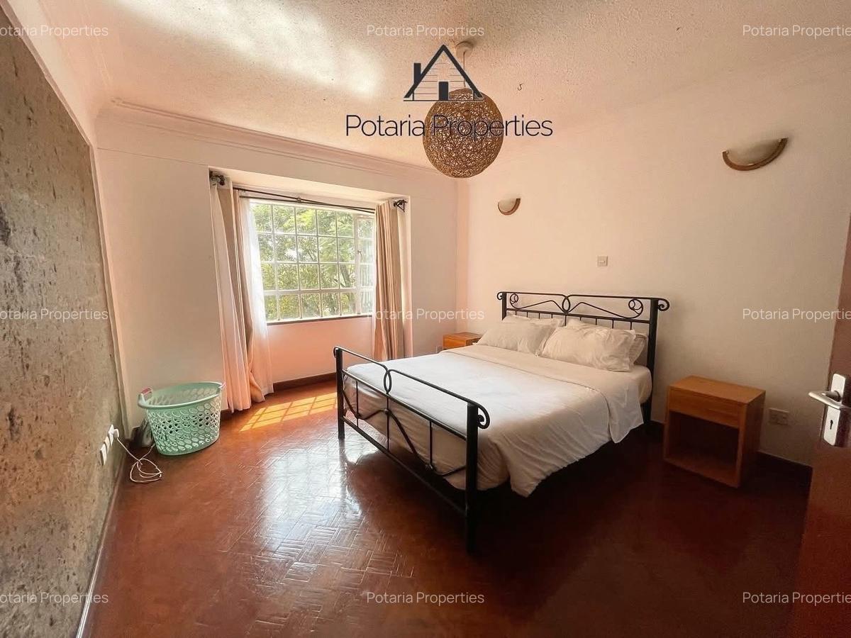 Serviced 2 Bed Apartment with En Suite in Brookside - 3