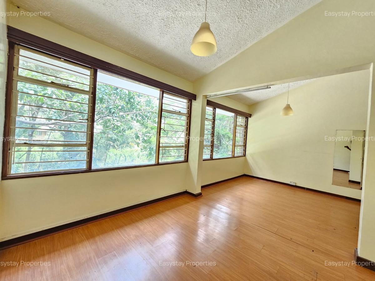3 Bed Townhouse with En Suite in Kilimani - 5