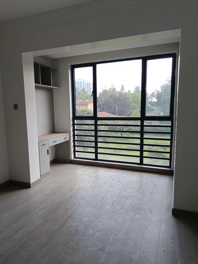 Serviced 3 Bed Apartment with En Suite in Kilimani - 14